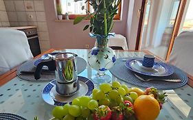 Apartment Neven Rovinj Parking Place