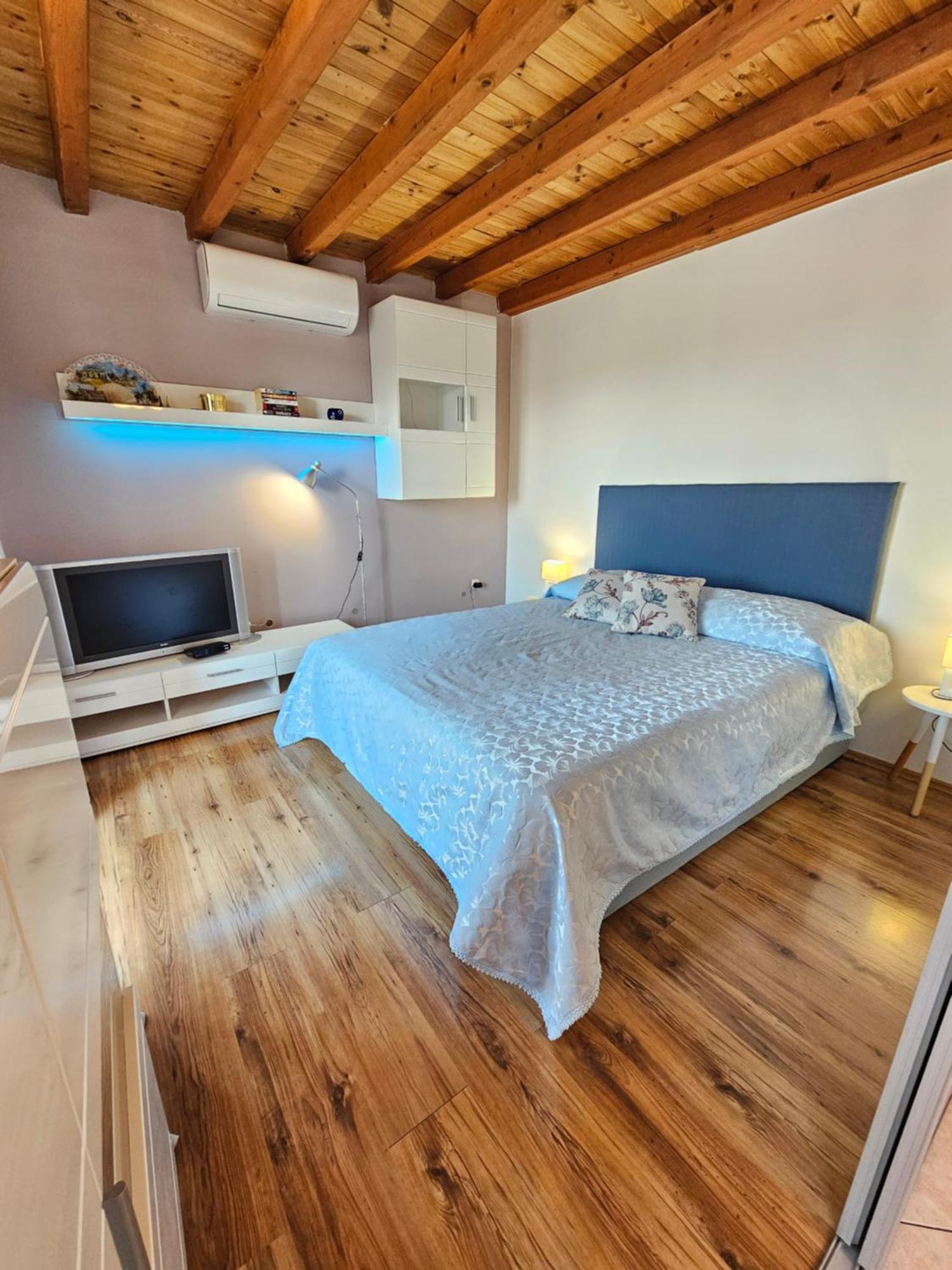 Apartment Neven Rovinj Parking Place Esterno foto